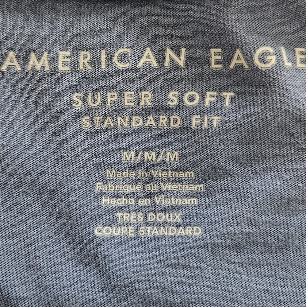 Americam Eagle Graphic T-Shirt, Size Medium - Picture 3 of 6